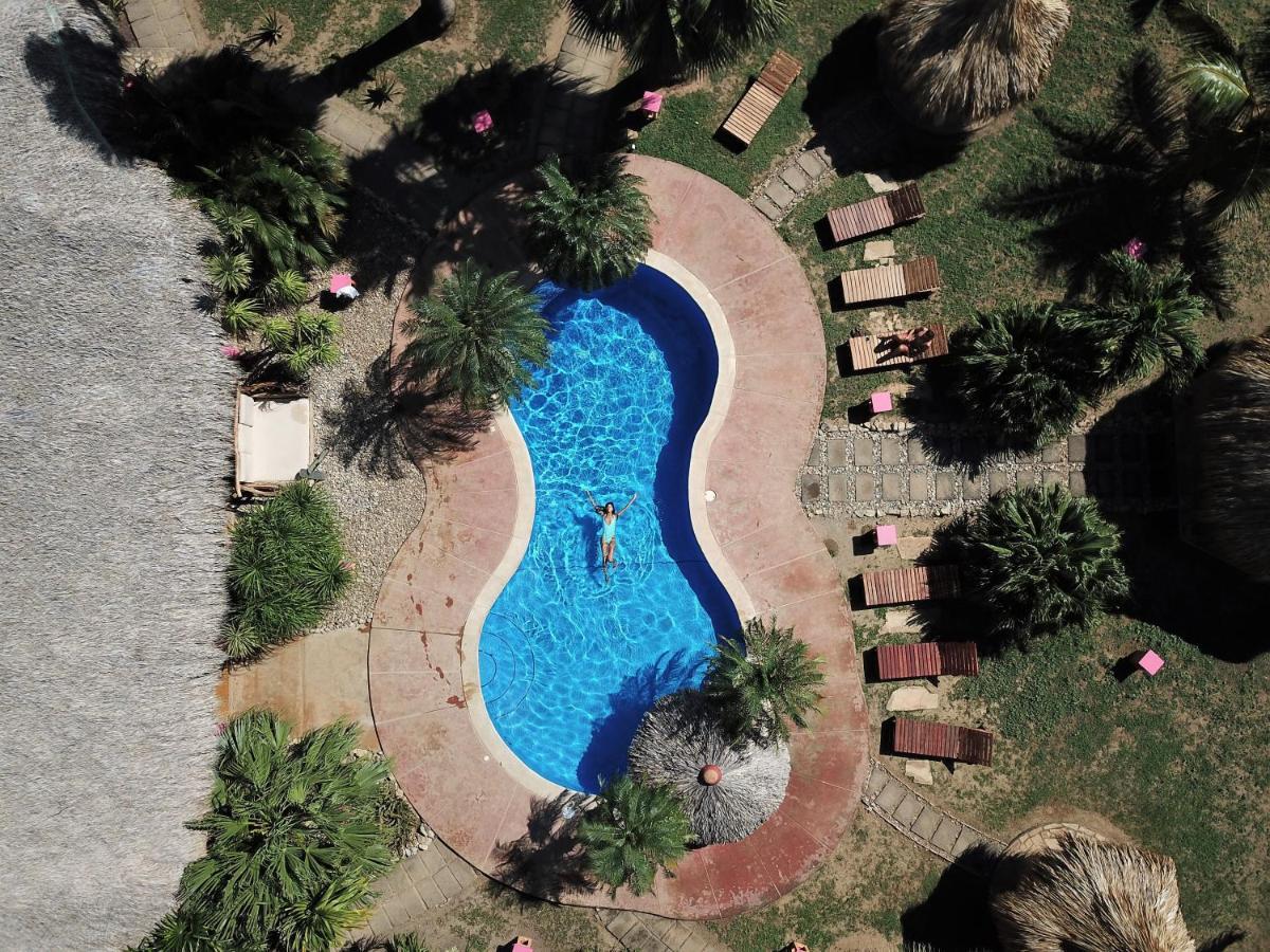 Buena Onda Beach Resort Попойо Екстериор снимка