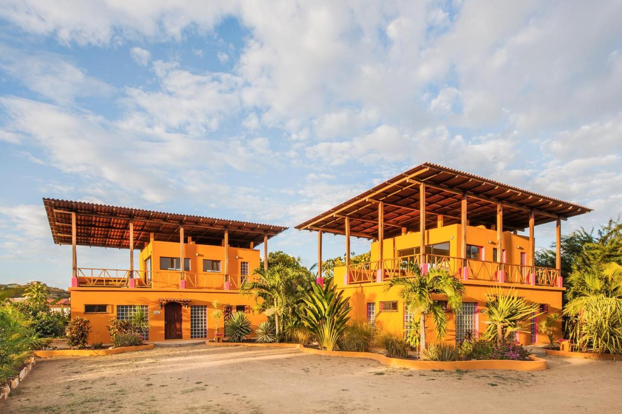 Buena Onda Beach Resort Попойо Екстериор снимка