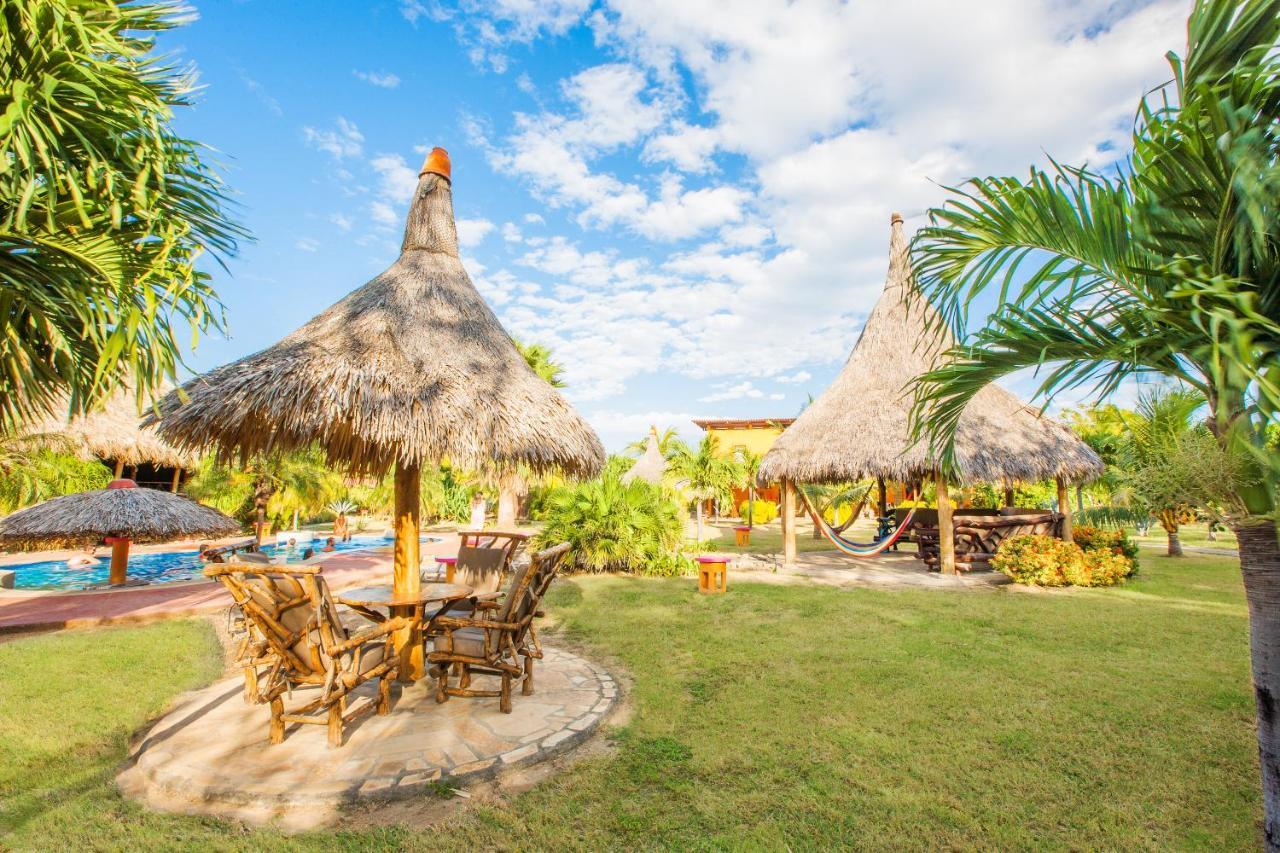 Buena Onda Beach Resort Попойо Екстериор снимка