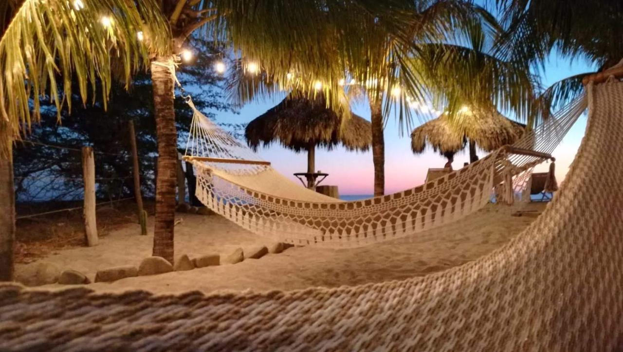 Buena Onda Beach Resort Попойо Екстериор снимка